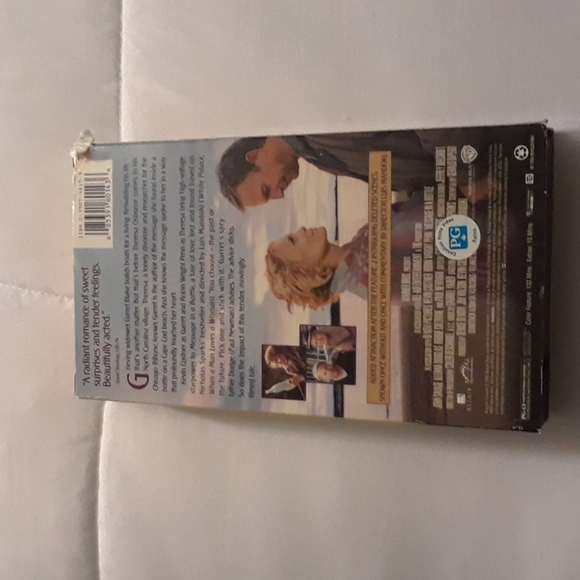 6/$15 Message in a bottle  Warner bros VHS video tape - Picture 2 of 4